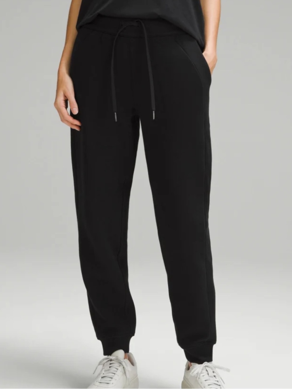 Lululemon scuba high rise joggers size 8 black